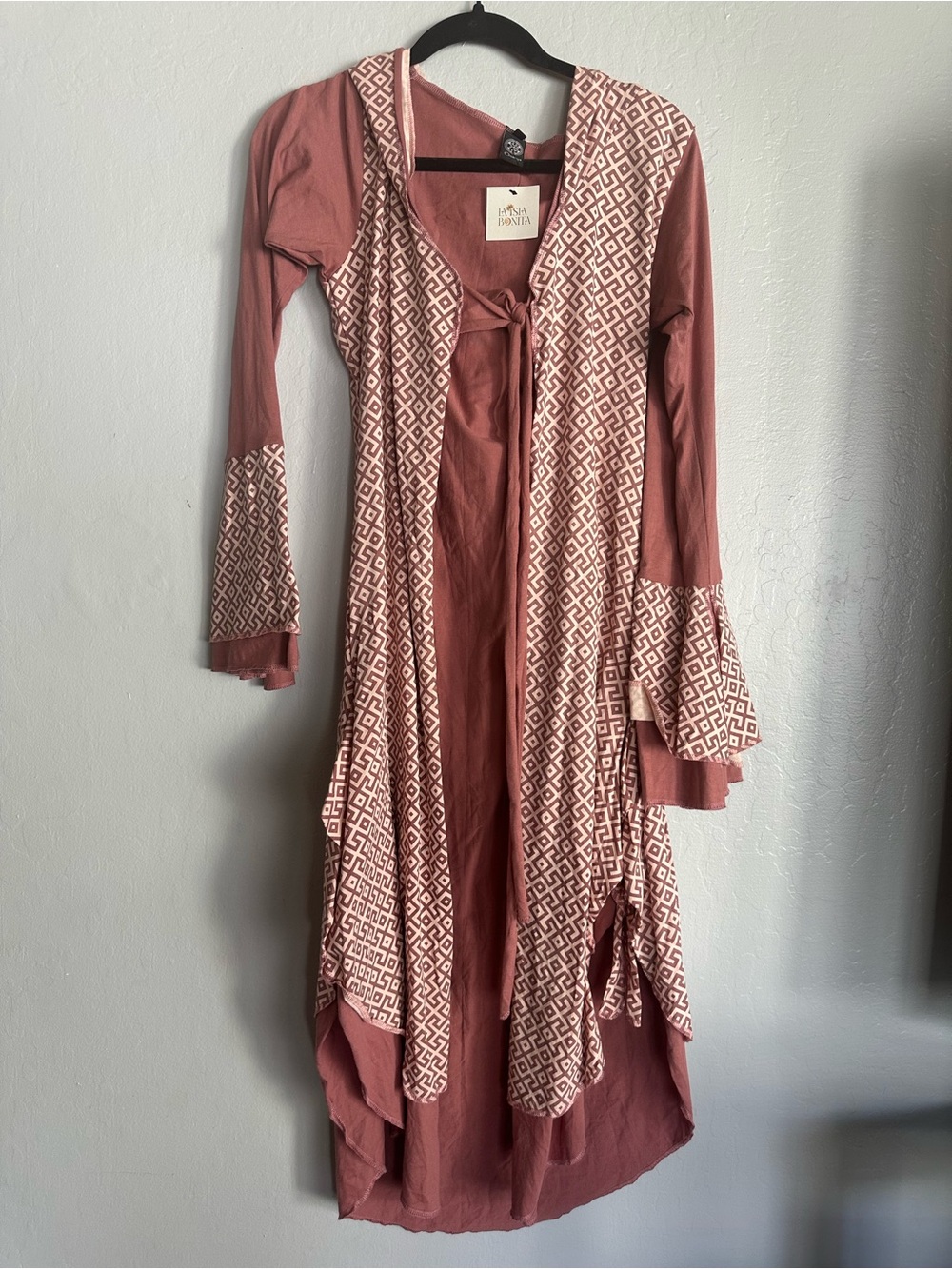 Naya Mauve and Cream Layered Tie-Front Cape